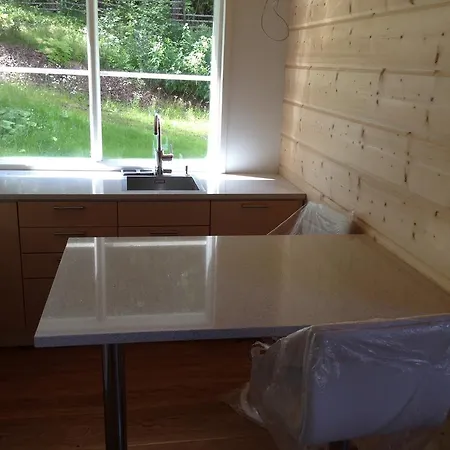 Huvilat Lakeside Retreat - *