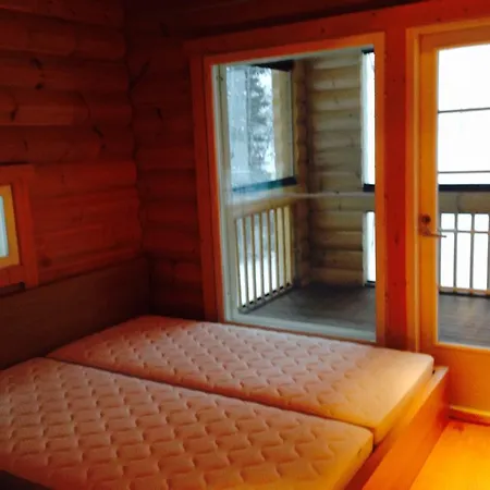 Lakeside Retreat -